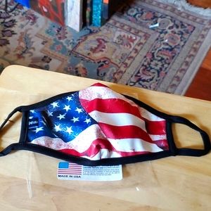 Patriotic Face Masks 🎄